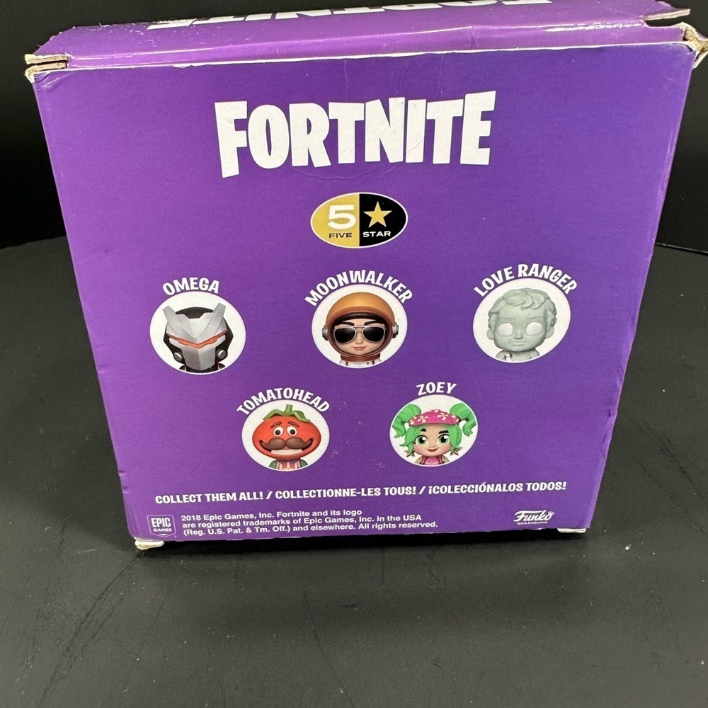 Fortnite Moonwalker Vinyl Figure brand new - Picture 2 of 3